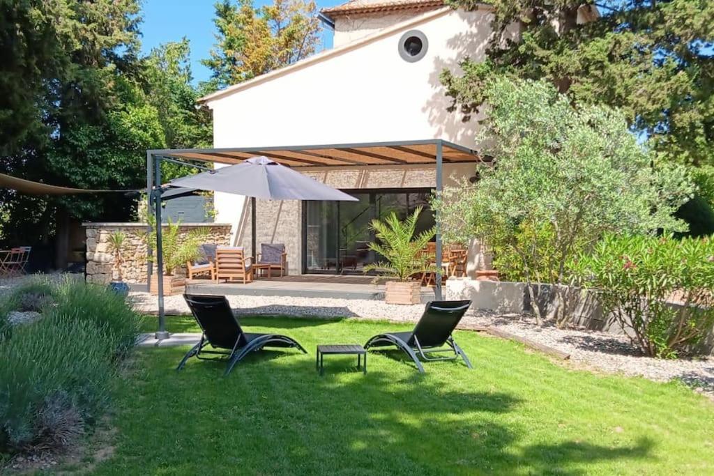 Gite Cosy Au Coeur Du Luberon Lagnes Zewnętrze zdjęcie